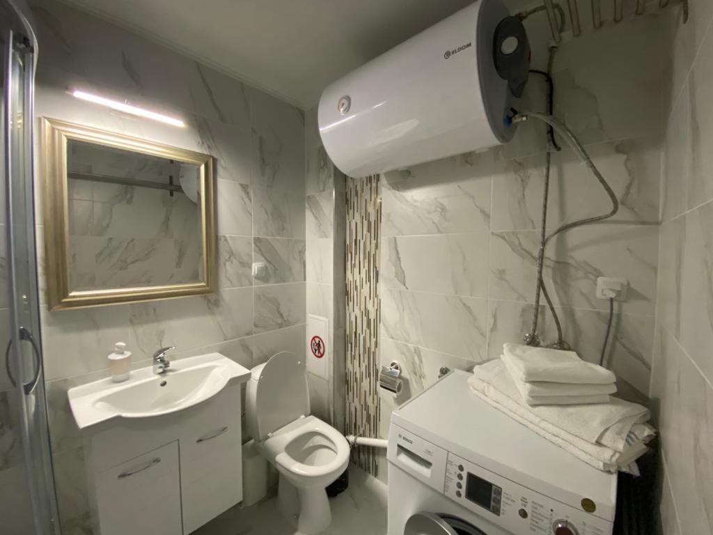 Bluemoon-apartment With Parking * Burgas