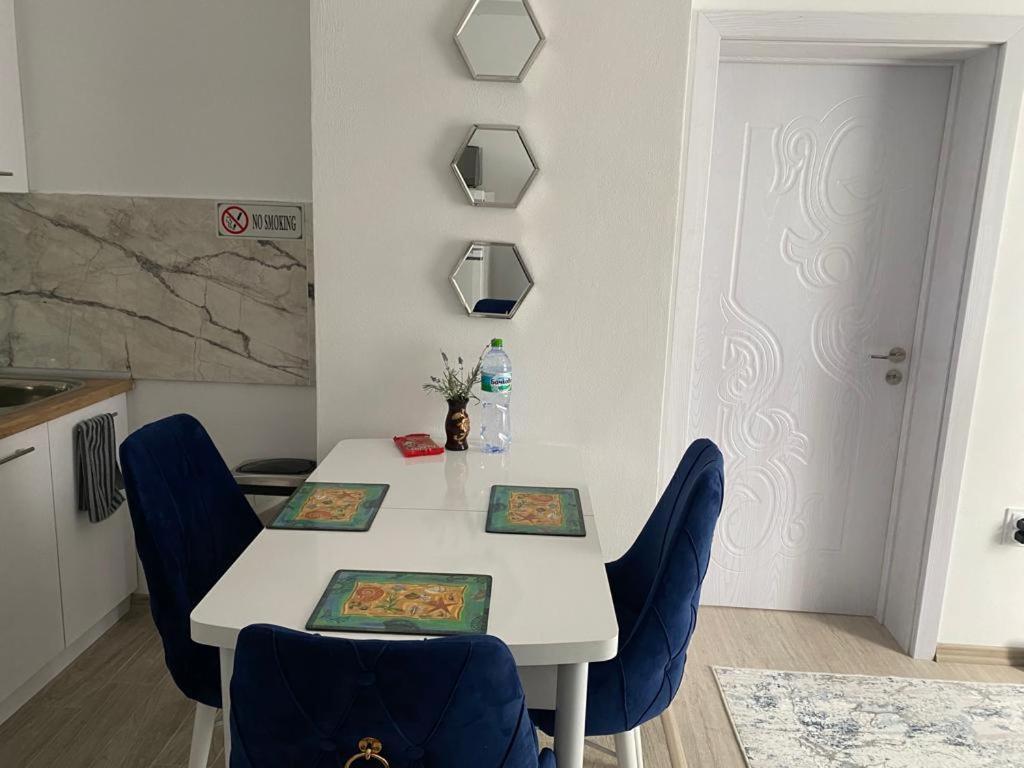 Apartment Bluemoon-apartment With Parking Burgas